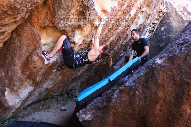 Bouldering in Hueco Tanks on 02/20/2016

Filename: SRM_20160220_1404370.JPG
Aperture: f/2.8
Shutter Speed: 1/250
Body: Canon EOS 20D
Lens: Canon EF 16-35mm f/2.8 L