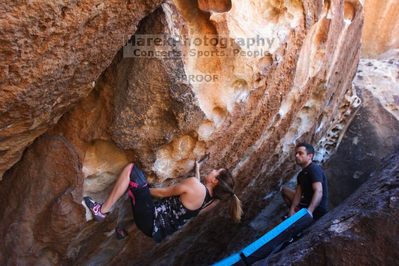 Bouldering in Hueco Tanks on 02/20/2016

Filename: SRM_20160220_1406351.JPG
Aperture: f/2.8
Shutter Speed: 1/250
Body: Canon EOS 20D
Lens: Canon EF 16-35mm f/2.8 L