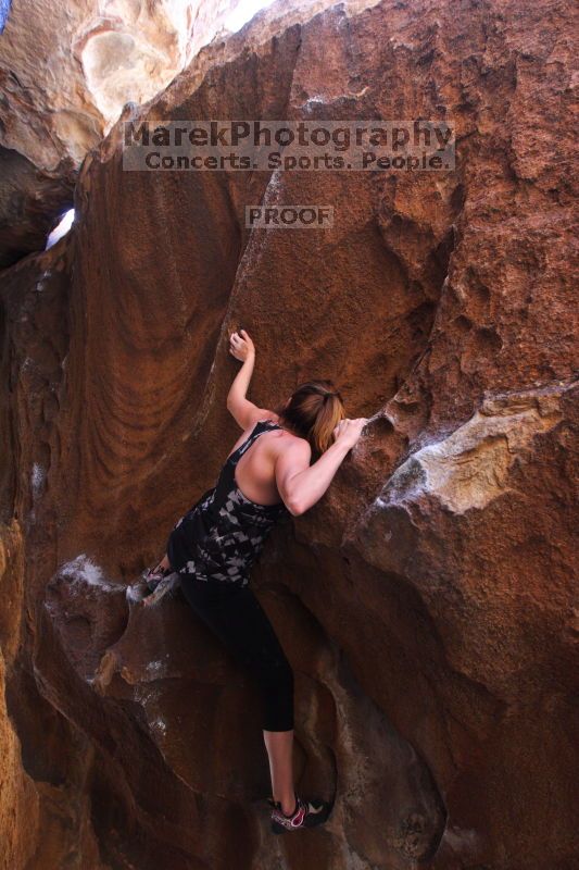 Bouldering in Hueco Tanks on 02/20/2016

Filename: SRM_20160220_1544270.JPG
Aperture: f/4.0
Shutter Speed: 1/250
Body: Canon EOS 20D
Lens: Canon EF 16-35mm f/2.8 L