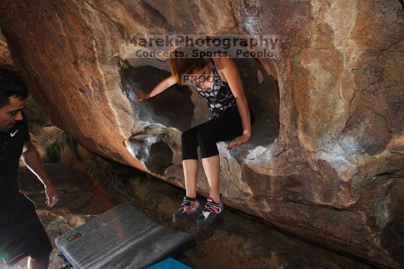 Bouldering in Hueco Tanks on 02/20/2016

Filename: SRM_20160220_1755290.JPG
Aperture: f/7.1
Shutter Speed: 1/200
Body: Canon EOS 20D
Lens: Canon EF 16-35mm f/2.8 L