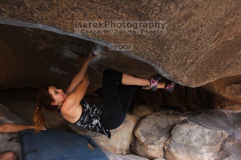 Bouldering in Hueco Tanks on 02/20/2016

Filename: SRM_20160220_1850220.JPG
Aperture: f/2.8
Shutter Speed: 1/250
Body: Canon EOS 20D
Lens: Canon EF 16-35mm f/2.8 L