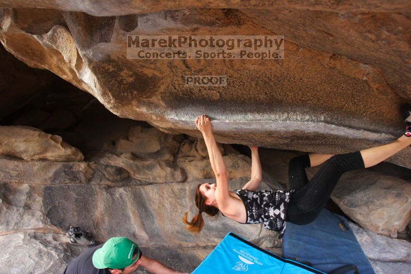 Bouldering in Hueco Tanks on 02/20/2016

Filename: SRM_20160220_1850450.JPG
Aperture: f/2.8
Shutter Speed: 1/250
Body: Canon EOS 20D
Lens: Canon EF 16-35mm f/2.8 L