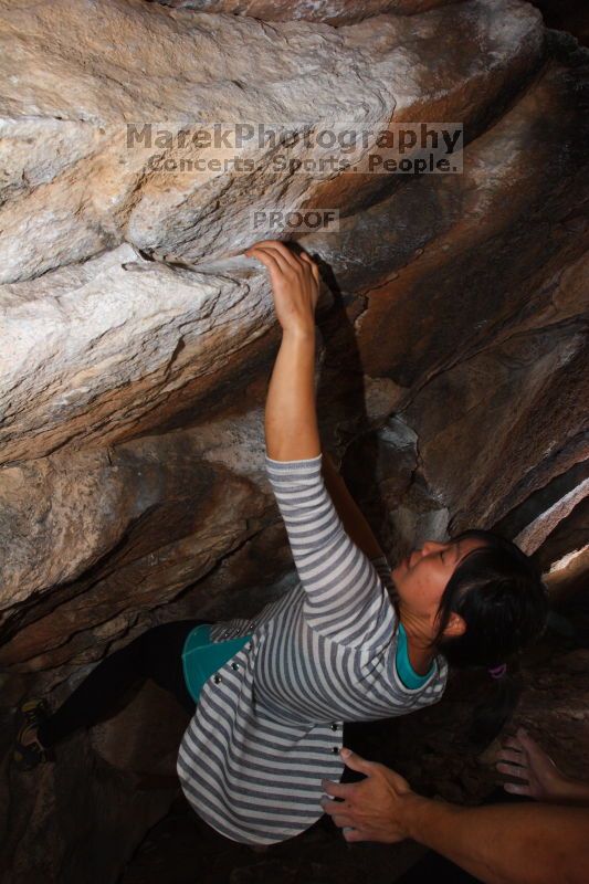 Bouldering in Hueco Tanks on 03/19/2016 with Blue Lizard Climbing and Yoga

Filename: SRM_20160319_1205500.jpg
Aperture: f/8.0
Shutter Speed: 1/250
Body: Canon EOS 20D
Lens: Canon EF 16-35mm f/2.8 L