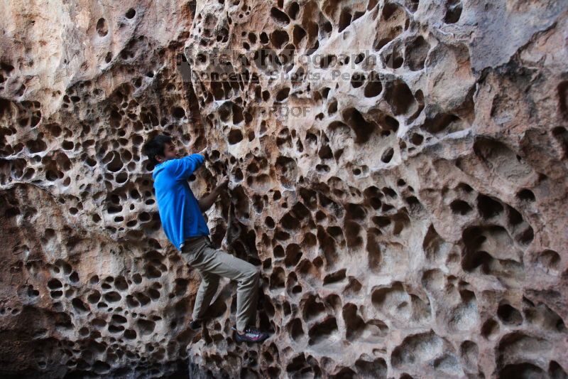 Bouldering in Hueco Tanks on 03/19/2016 with Blue Lizard Climbing and Yoga

Filename: SRM_20160319_1607460.jpg
Aperture: f/4.0
Shutter Speed: 1/50
Body: Canon EOS 20D
Lens: Canon EF 16-35mm f/2.8 L