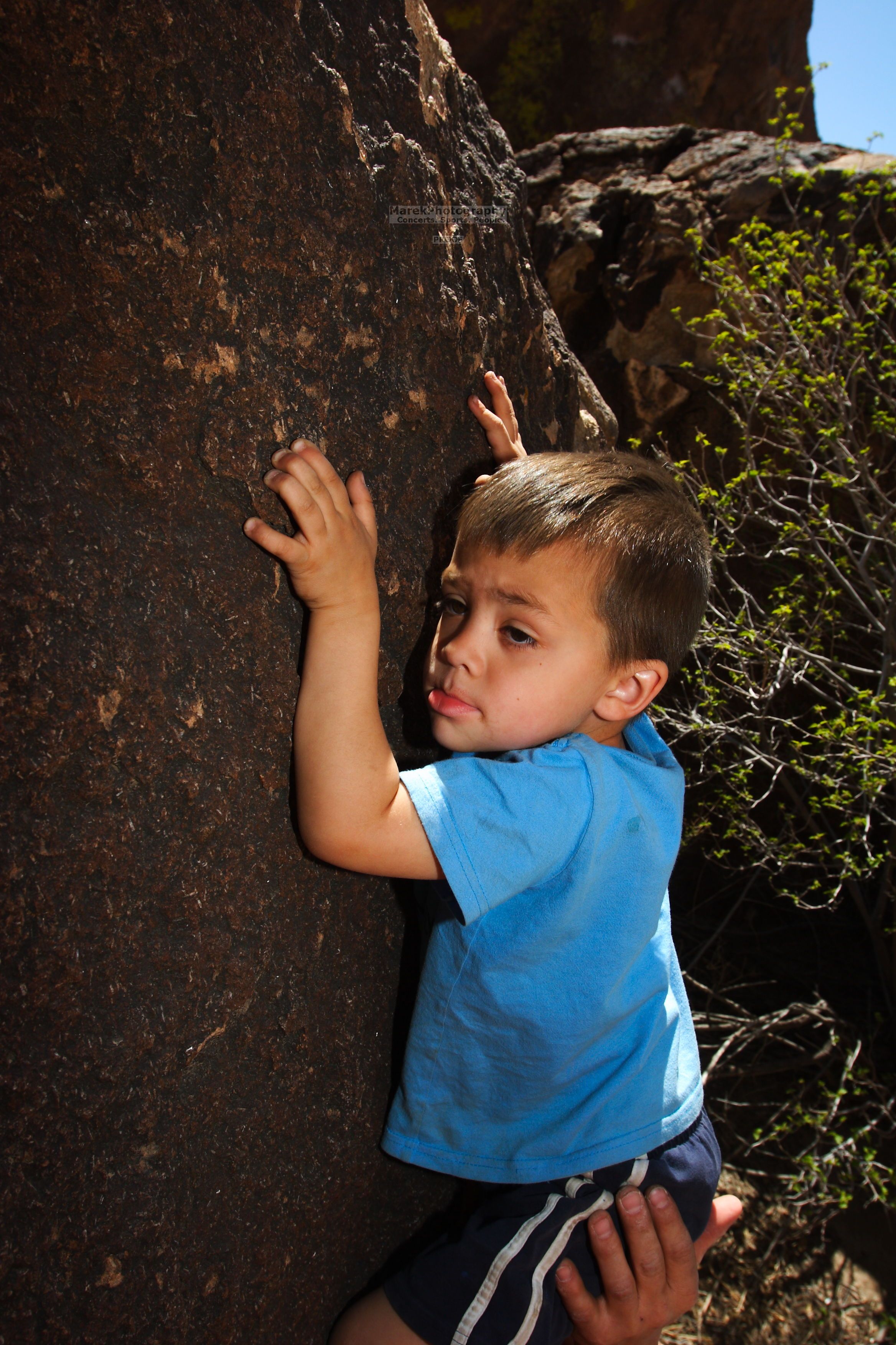 Bouldering in Hueco Tanks on 03/26/2016 with Blue Lizard Climbing and Yoga

Filename: SRM_20160326_1220061.jpg
Aperture: f/8.0
Shutter Speed: 1/250
Body: Canon EOS 20D
Lens: Canon EF 16-35mm f/2.8 L