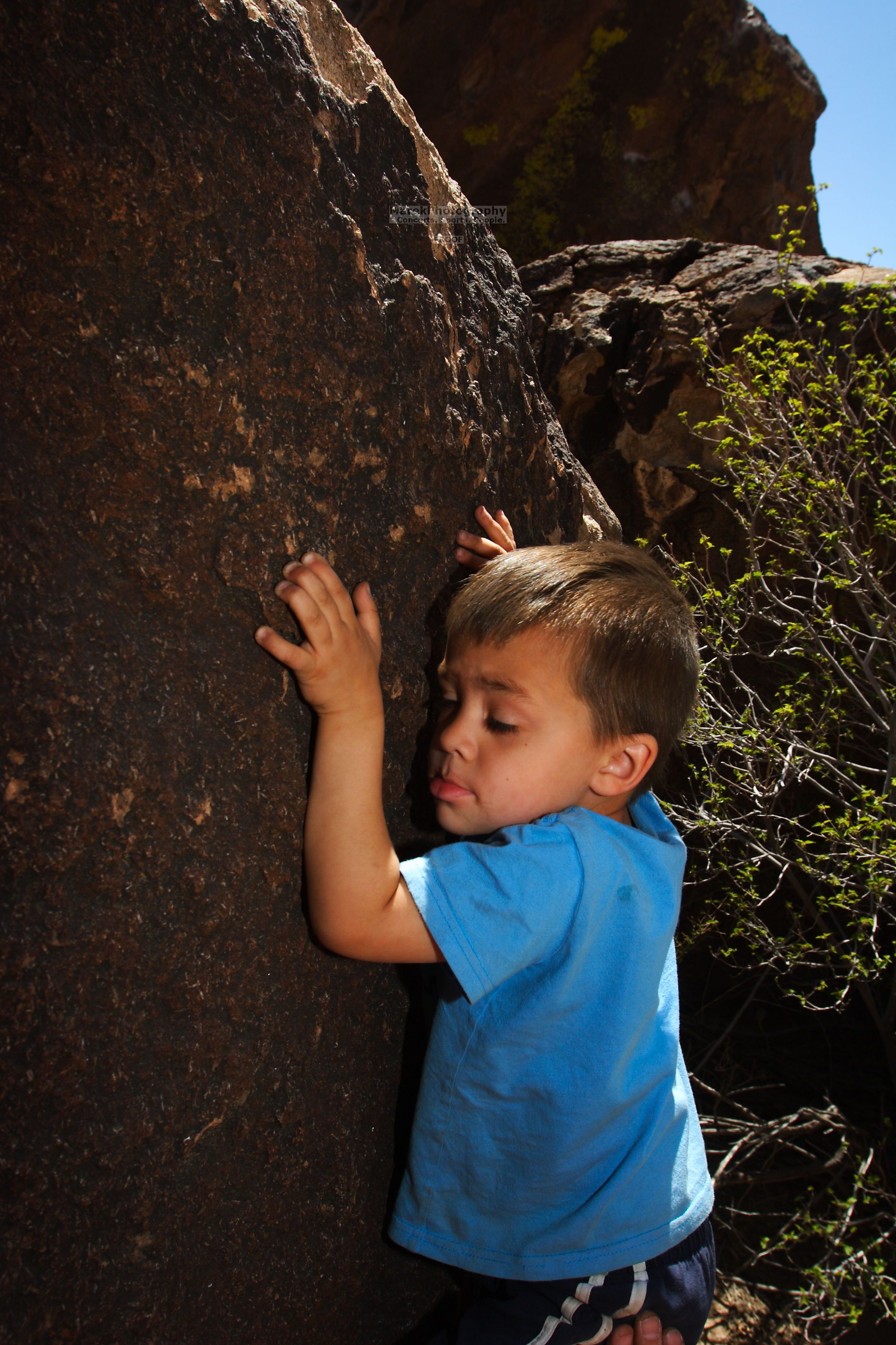 Bouldering in Hueco Tanks on 03/26/2016 with Blue Lizard Climbing and Yoga

Filename: SRM_20160326_1220071.jpg
Aperture: f/8.0
Shutter Speed: 1/250
Body: Canon EOS 20D
Lens: Canon EF 16-35mm f/2.8 L