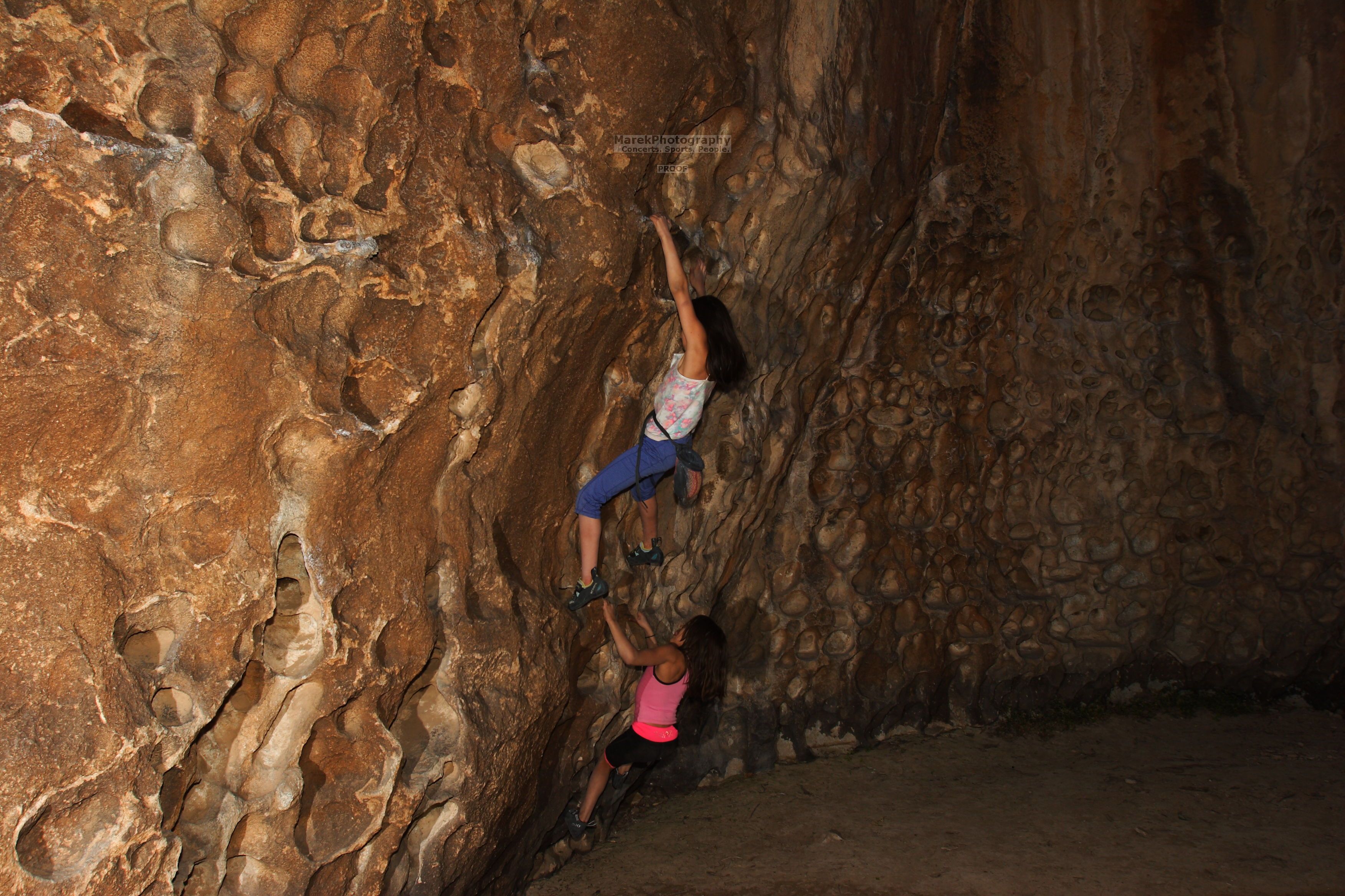 Bouldering in Hueco Tanks on 03/26/2016 with Blue Lizard Climbing and Yoga

Filename: SRM_20160326_1541351.jpg
Aperture: f/5.6
Shutter Speed: 1/100
Body: Canon EOS 20D
Lens: Canon EF 16-35mm f/2.8 L