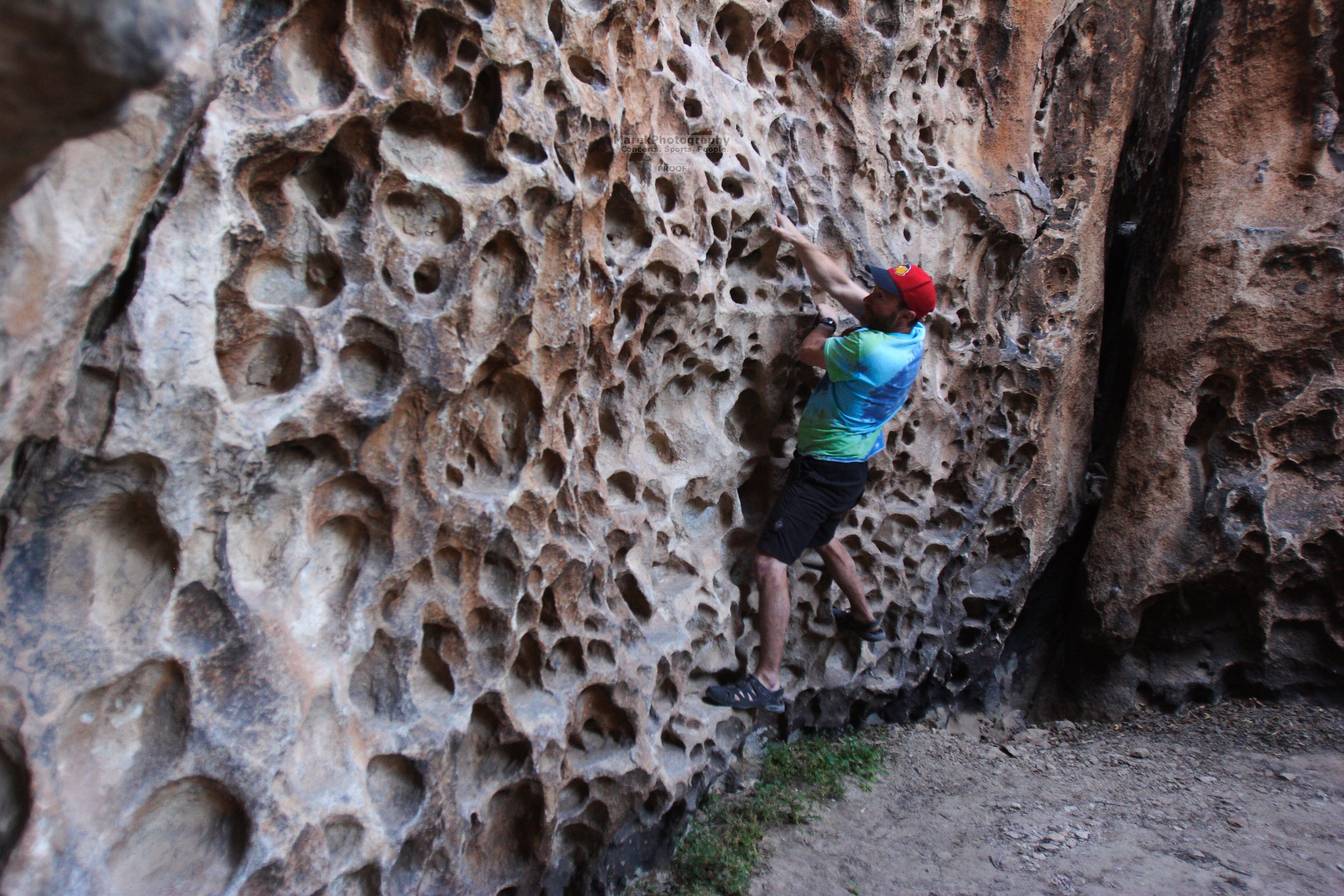 Bouldering in Hueco Tanks on 03/26/2016 with Blue Lizard Climbing and Yoga

Filename: SRM_20160326_1602071.jpg
Aperture: f/2.8
Shutter Speed: 1/80
Body: Canon EOS 20D
Lens: Canon EF 16-35mm f/2.8 L