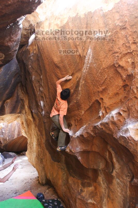 Bouldering in Hueco Tanks on 04/06/2016 with Blue Lizard Climbing and Yoga

Filename: SRM_20160406_1546160.jpg
Aperture: f/2.8
Shutter Speed: 1/200
Body: Canon EOS 20D
Lens: Canon EF 16-35mm f/2.8 L