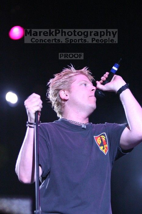 The Offspring performs on the 99X stage on the second day of Music Midtown, 2004.

Filename: IMG_6689.jpg
Aperture: f/2.8
Shutter Speed: 1/250
Body: Canon EOS DIGITAL REBEL
Lens: Canon EF 80-200mm f/2.8 L