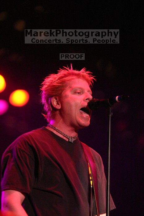 The Offspring performs on the 99X stage on the second day of Music Midtown, 2004.

Filename: IMG_6722.jpg
Aperture: f/2.8
Shutter Speed: 1/250
Body: Canon EOS DIGITAL REBEL
Lens: Canon EF 80-200mm f/2.8 L