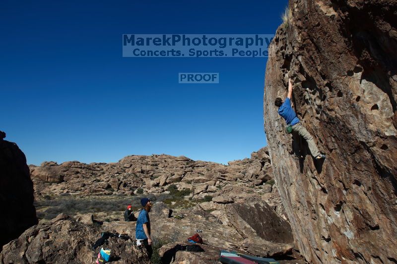 

Filename: SRM_20170129_1319270.jpg
Aperture: f/8.0
Shutter Speed: 1/250
Body: Canon EOS-1D Mark II
Lens: Canon EF 16-35mm f/2.8 L