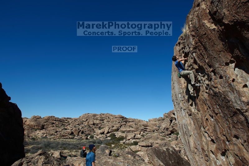 

Filename: SRM_20170129_1320001.jpg
Aperture: f/8.0
Shutter Speed: 1/250
Body: Canon EOS-1D Mark II
Lens: Canon EF 16-35mm f/2.8 L