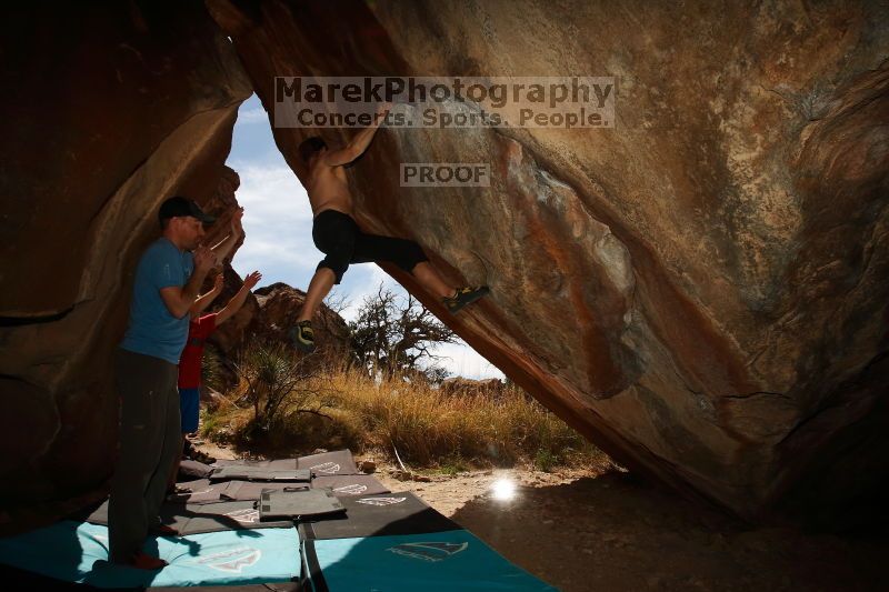 

Filename: SRM_20170311_1128250.jpg
Aperture: f/11.0
Shutter Speed: 1/250
Body: Canon EOS-1D Mark II
Lens: Canon EF 16-35mm f/2.8 L