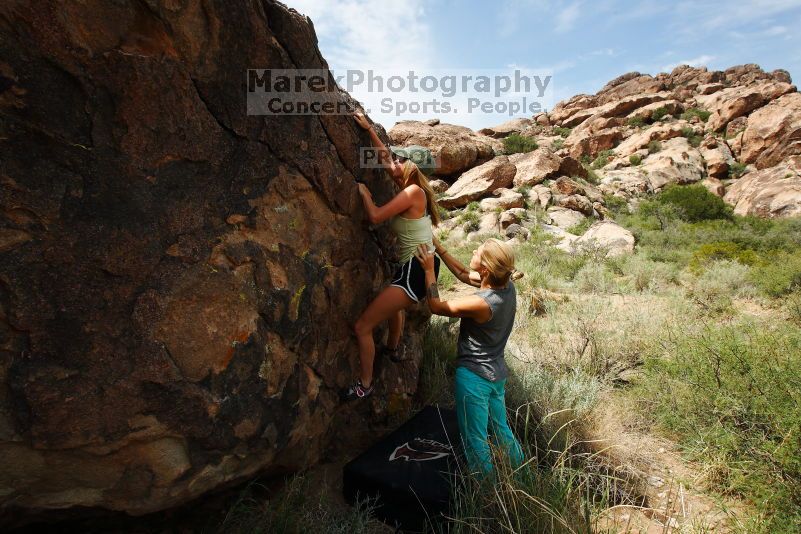 

Filename: SRM_20170703_1049261.jpg
Aperture: f/9.0
Shutter Speed: 1/200
Body: Canon EOS-1D Mark II
Lens: Canon EF 16-35mm f/2.8 L