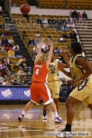 The Georgia Tech women's basketball team played Clemson.

Filename: img_0616_std.jpg
Aperture: f/2.8
Shutter Speed: 1/320
Body: Canon EOS DIGITAL REBEL
Lens: Canon EF 80-200mm f/2.8 L