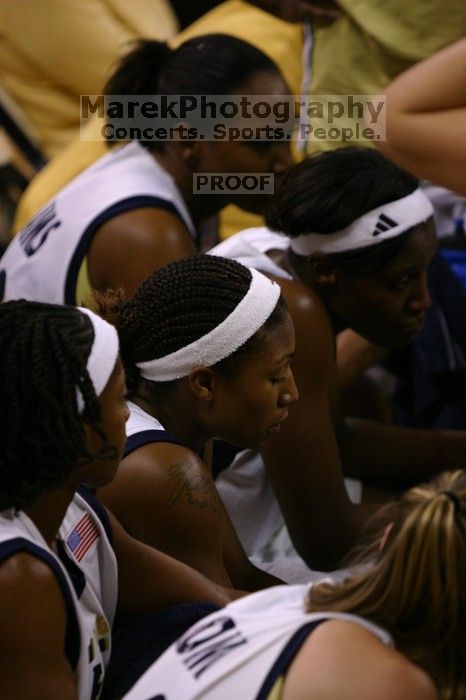 The Georgia Tech women's basketball team played Wake Forest.

Filename: IMG_1172.jpg
Aperture: f/2.8
Shutter Speed: 1/320
Body: Canon EOS DIGITAL REBEL
Lens: Canon EF 80-200mm f/2.8 L