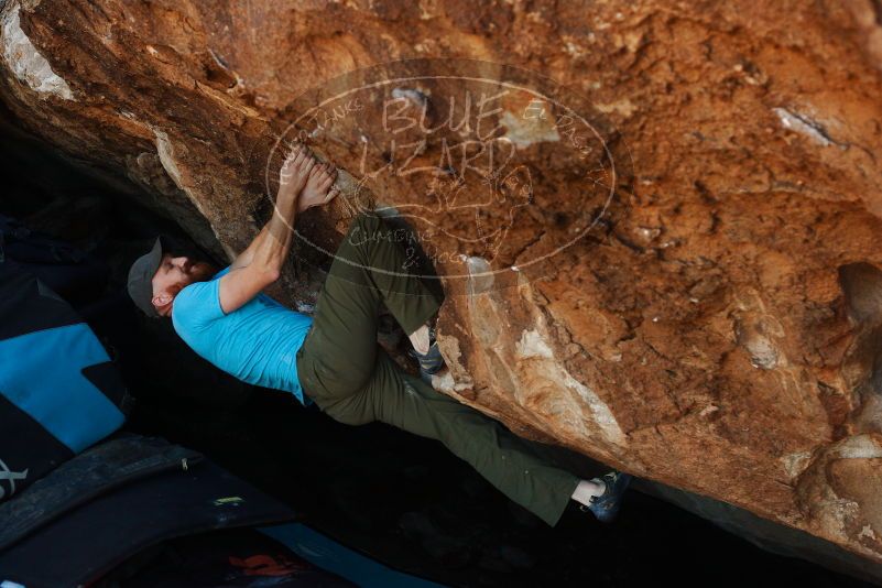 Bouldering in Hueco Tanks on 11/02/2018 with Blue Lizard Climbing and Yoga

Filename: SRM_20181102_1027180.jpg
Aperture: f/4.0
Shutter Speed: 1/400
Body: Canon EOS-1D Mark II
Lens: Canon EF 50mm f/1.8 II