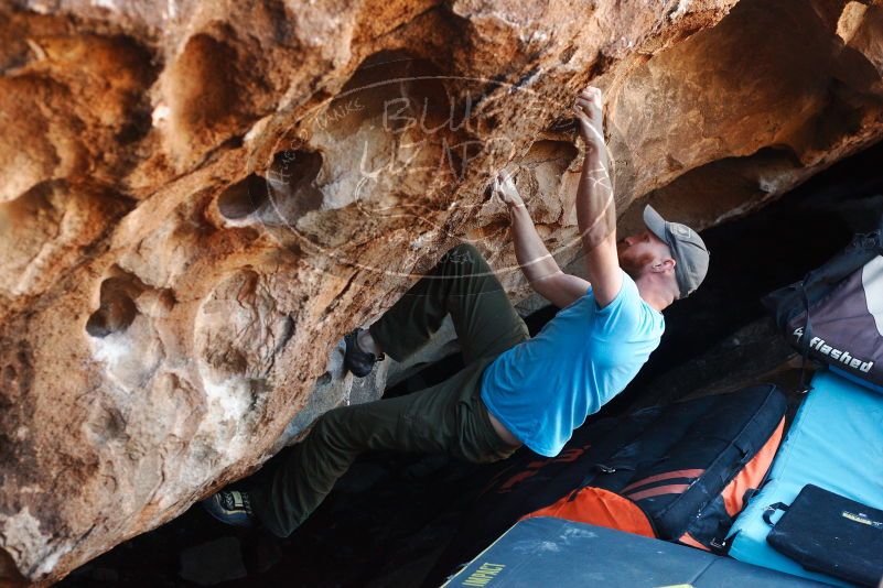 Bouldering in Hueco Tanks on 11/02/2018 with Blue Lizard Climbing and Yoga

Filename: SRM_20181102_1058220.jpg
Aperture: f/4.0
Shutter Speed: 1/250
Body: Canon EOS-1D Mark II
Lens: Canon EF 50mm f/1.8 II