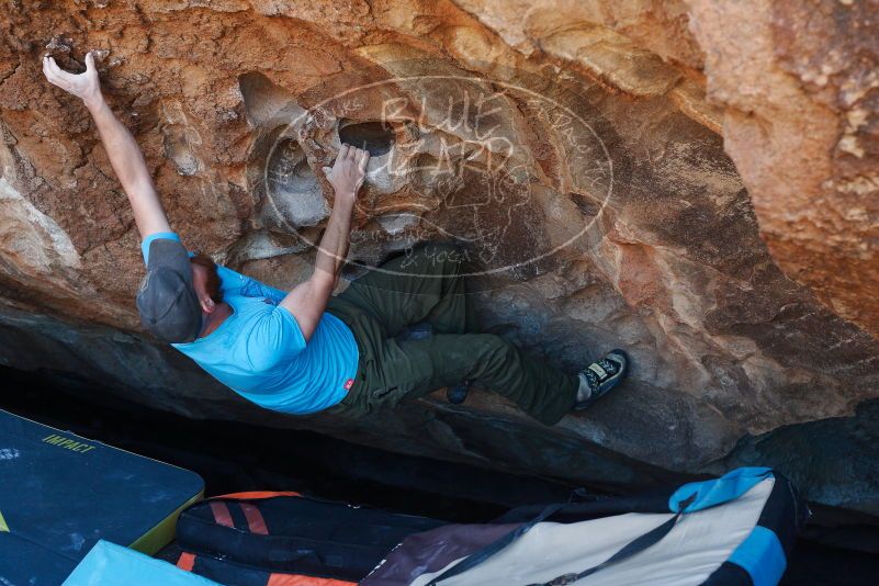 Bouldering in Hueco Tanks on 11/02/2018 with Blue Lizard Climbing and Yoga

Filename: SRM_20181102_1115250.jpg
Aperture: f/4.0
Shutter Speed: 1/320
Body: Canon EOS-1D Mark II
Lens: Canon EF 50mm f/1.8 II