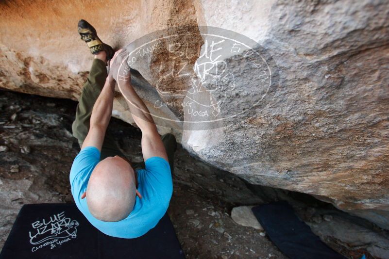 Bouldering in Hueco Tanks on 11/02/2018 with Blue Lizard Climbing and Yoga

Filename: SRM_20181102_1245120.jpg
Aperture: f/4.0
Shutter Speed: 1/250
Body: Canon EOS-1D Mark II
Lens: Canon EF 16-35mm f/2.8 L