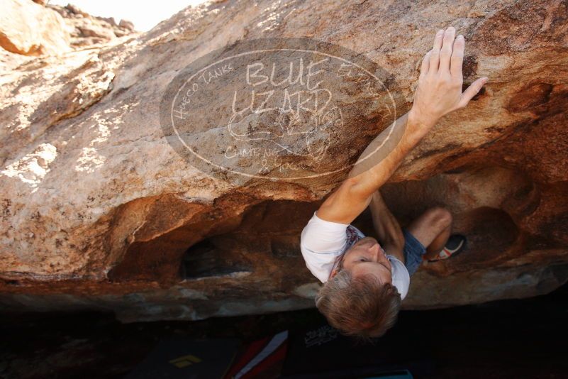 Bouldering in Hueco Tanks on 11/02/2018 with Blue Lizard Climbing and Yoga

Filename: SRM_20181102_1426520.jpg
Aperture: f/4.5
Shutter Speed: 1/800
Body: Canon EOS-1D Mark II
Lens: Canon EF 16-35mm f/2.8 L