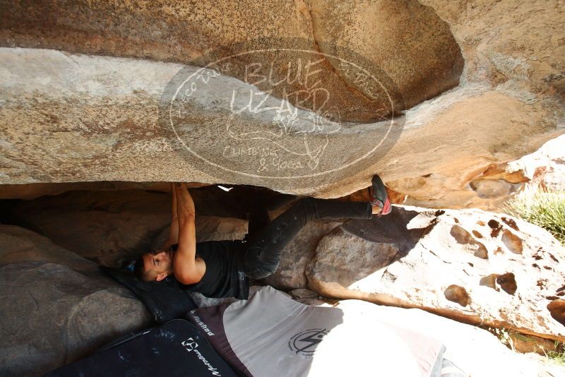 Bouldering in Hueco Tanks on 11/03/2018 with Blue Lizard Climbing and Yoga

Filename: SRM_20181103_1044560.jpg
Aperture: f/5.6
Shutter Speed: 1/500
Body: Canon EOS-1D Mark II
Lens: Canon EF 16-35mm f/2.8 L