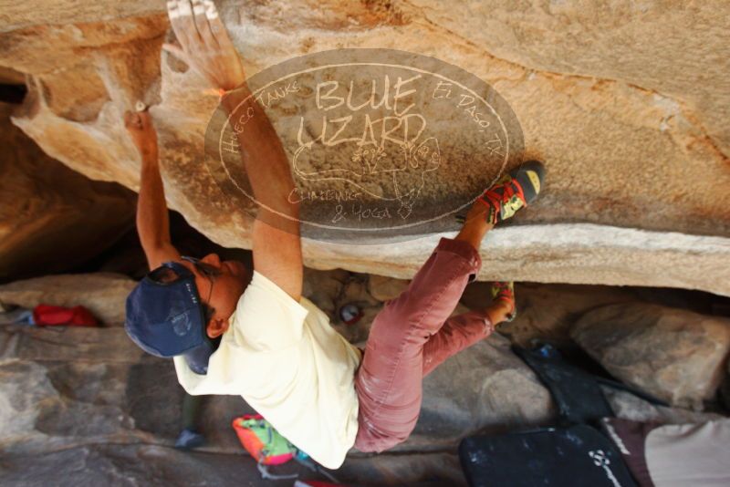 Bouldering in Hueco Tanks on 11/03/2018 with Blue Lizard Climbing and Yoga

Filename: SRM_20181103_1047380.jpg
Aperture: f/5.6
Shutter Speed: 1/400
Body: Canon EOS-1D Mark II
Lens: Canon EF 16-35mm f/2.8 L