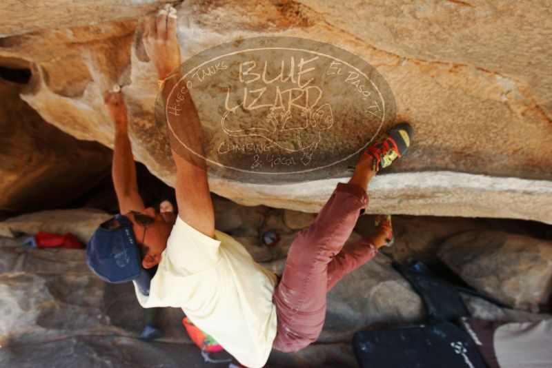 Bouldering in Hueco Tanks on 11/03/2018 with Blue Lizard Climbing and Yoga

Filename: SRM_20181103_1047381.jpg
Aperture: f/5.6
Shutter Speed: 1/500
Body: Canon EOS-1D Mark II
Lens: Canon EF 16-35mm f/2.8 L