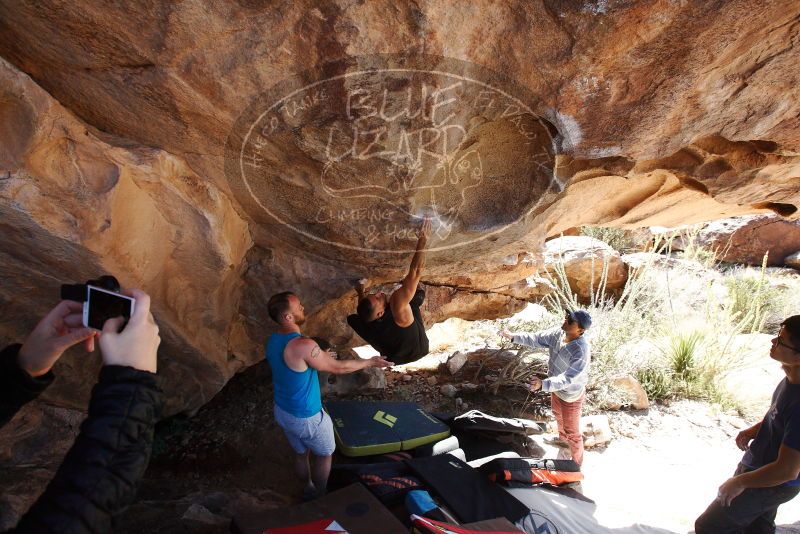 Bouldering in Hueco Tanks on 11/03/2018 with Blue Lizard Climbing and Yoga

Filename: SRM_20181103_1150301.jpg
Aperture: f/5.6
Shutter Speed: 1/500
Body: Canon EOS-1D Mark II
Lens: Canon EF 16-35mm f/2.8 L