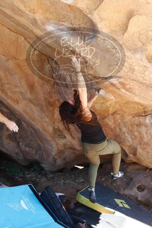 Bouldering in Hueco Tanks on 11/03/2018 with Blue Lizard Climbing and Yoga

Filename: SRM_20181103_1221052.jpg
Aperture: f/4.0
Shutter Speed: 1/400
Body: Canon EOS-1D Mark II
Lens: Canon EF 50mm f/1.8 II