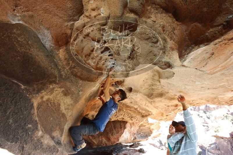 Bouldering in Hueco Tanks on 11/03/2018 with Blue Lizard Climbing and Yoga

Filename: SRM_20181103_1435330.jpg
Aperture: f/5.6
Shutter Speed: 1/250
Body: Canon EOS-1D Mark II
Lens: Canon EF 16-35mm f/2.8 L