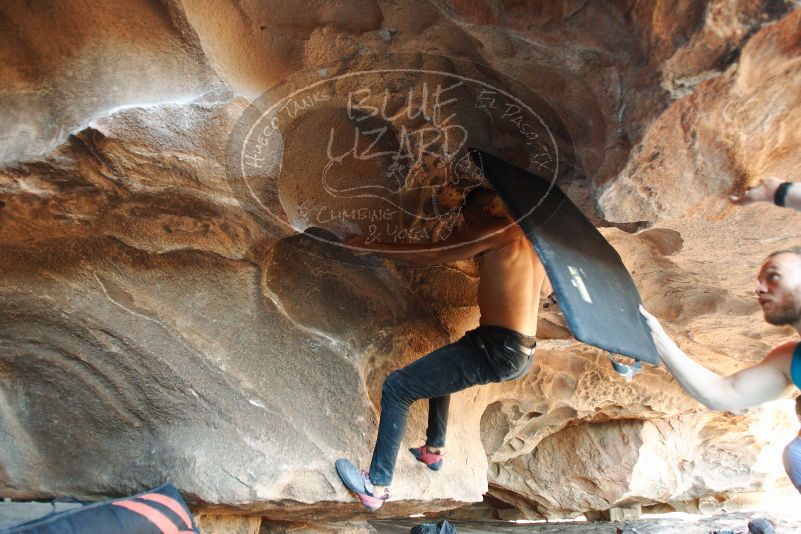 Bouldering in Hueco Tanks on 11/03/2018 with Blue Lizard Climbing and Yoga

Filename: SRM_20181103_1611130.jpg
Aperture: f/2.8
Shutter Speed: 1/125
Body: Canon EOS-1D Mark II
Lens: Canon EF 16-35mm f/2.8 L