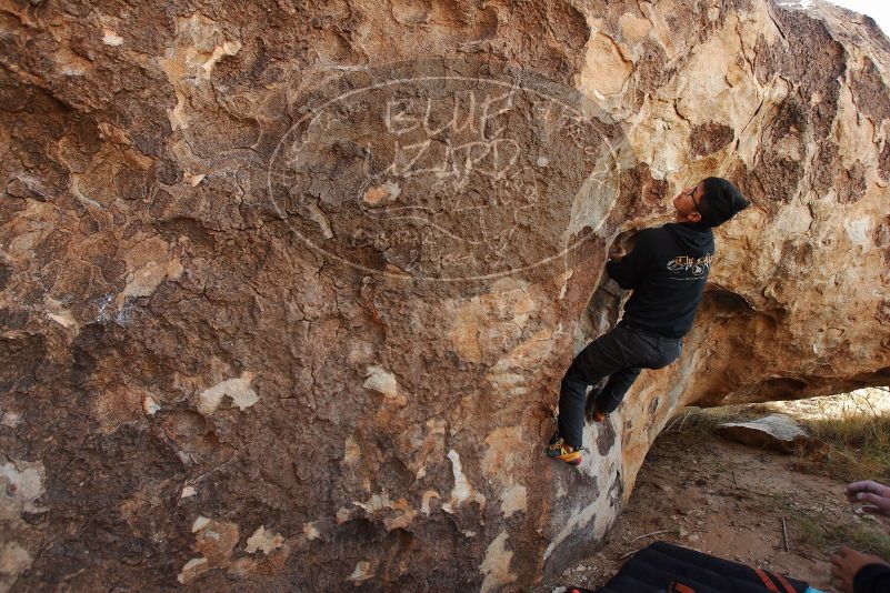 Bouldering in Hueco Tanks on 11/04/2018 with Blue Lizard Climbing and Yoga

Filename: SRM_20181104_1026390.jpg
Aperture: f/5.0
Shutter Speed: 1/250
Body: Canon EOS-1D Mark II
Lens: Canon EF 16-35mm f/2.8 L