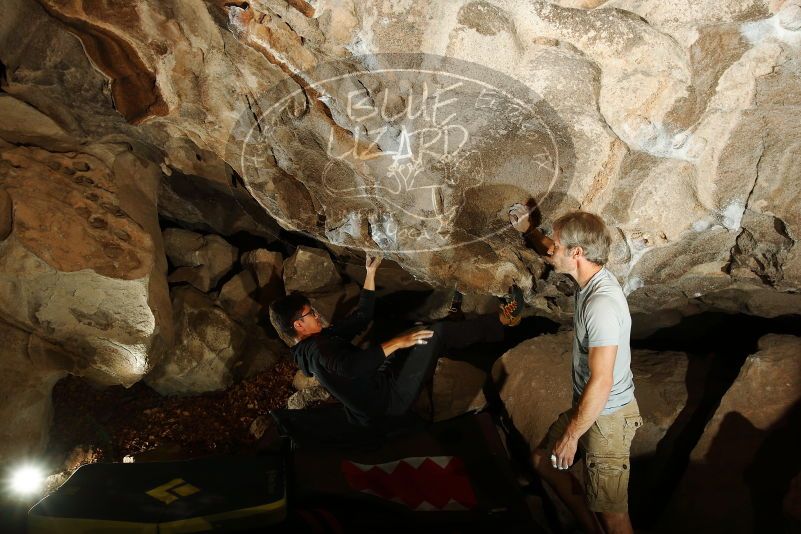 Bouldering in Hueco Tanks on 11/04/2018 with Blue Lizard Climbing and Yoga

Filename: SRM_20181104_1158100.jpg
Aperture: f/8.0
Shutter Speed: 1/250
Body: Canon EOS-1D Mark II
Lens: Canon EF 16-35mm f/2.8 L