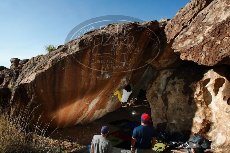 Bouldering in Hueco Tanks on 11/10/2018 with Blue Lizard Climbing and Yoga

Filename: SRM_20181110_1553150.jpg
Aperture: f/9.0
Shutter Speed: 1/250
Body: Canon EOS-1D Mark II
Lens: Canon EF 16-35mm f/2.8 L