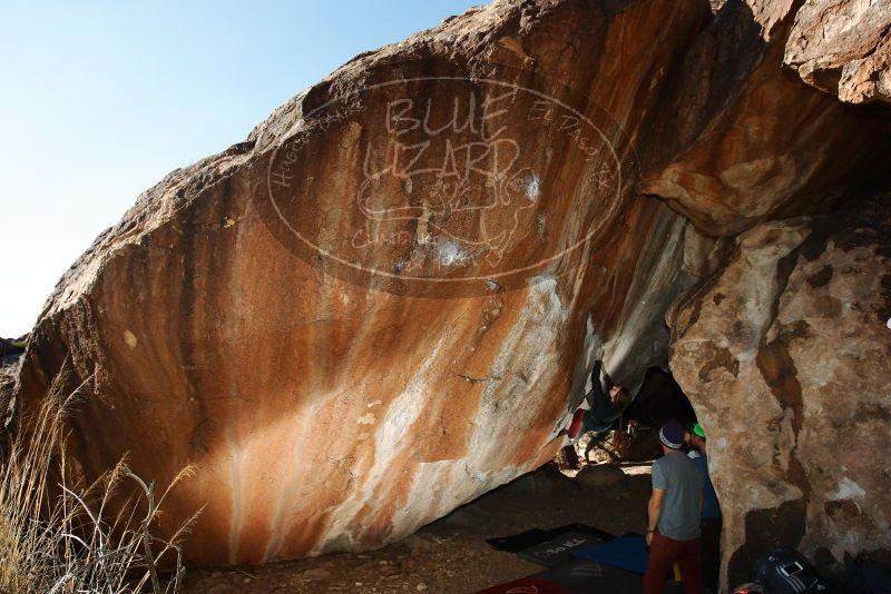 Bouldering in Hueco Tanks on 11/10/2018 with Blue Lizard Climbing and Yoga

Filename: SRM_20181110_1610120.jpg
Aperture: f/5.6
Shutter Speed: 1/250
Body: Canon EOS-1D Mark II
Lens: Canon EF 16-35mm f/2.8 L