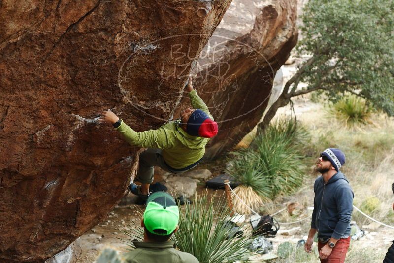 Bouldering in Hueco Tanks on 11/10/2018 with Blue Lizard Climbing and Yoga

Filename: SRM_20181110_1156510.jpg
Aperture: f/4.0
Shutter Speed: 1/500
Body: Canon EOS-1D Mark II
Lens: Canon EF 50mm f/1.8 II