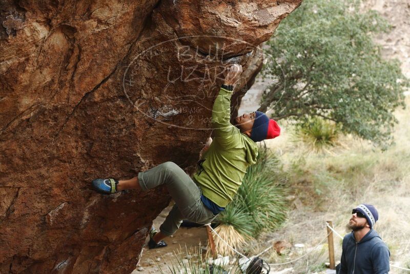 Bouldering in Hueco Tanks on 11/10/2018 with Blue Lizard Climbing and Yoga

Filename: SRM_20181110_1156570.jpg
Aperture: f/4.0
Shutter Speed: 1/500
Body: Canon EOS-1D Mark II
Lens: Canon EF 50mm f/1.8 II