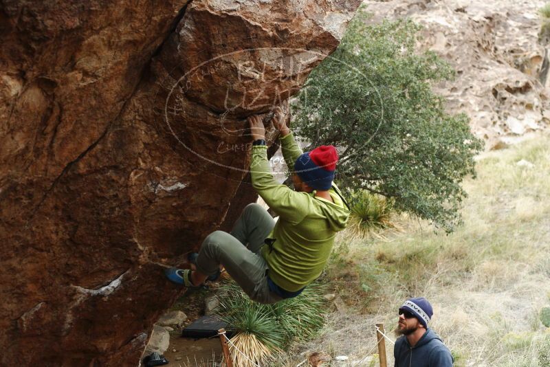 Bouldering in Hueco Tanks on 11/10/2018 with Blue Lizard Climbing and Yoga

Filename: SRM_20181110_1157030.jpg
Aperture: f/4.0
Shutter Speed: 1/640
Body: Canon EOS-1D Mark II
Lens: Canon EF 50mm f/1.8 II