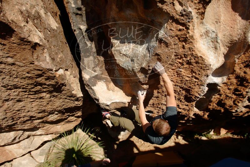 Bouldering in Hueco Tanks on 11/10/2018 with Blue Lizard Climbing and Yoga

Filename: SRM_20181110_1509170.jpg
Aperture: f/5.6
Shutter Speed: 1/500
Body: Canon EOS-1D Mark II
Lens: Canon EF 16-35mm f/2.8 L