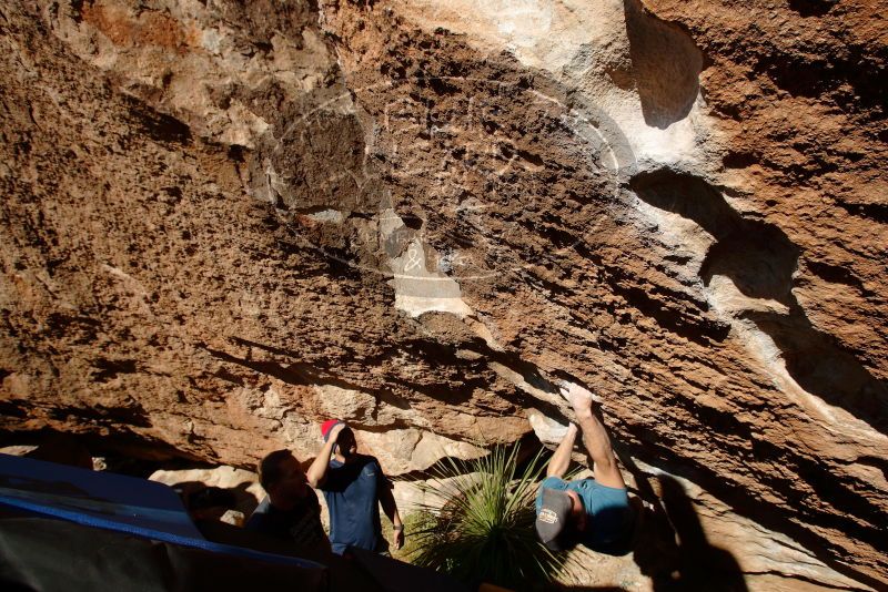 Bouldering in Hueco Tanks on 11/10/2018 with Blue Lizard Climbing and Yoga

Filename: SRM_20181110_1514370.jpg
Aperture: f/8.0
Shutter Speed: 1/400
Body: Canon EOS-1D Mark II
Lens: Canon EF 16-35mm f/2.8 L