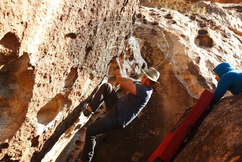 Bouldering in Hueco Tanks on 11/10/2018 with Blue Lizard Climbing and Yoga

Filename: SRM_20181110_1524210.jpg
Aperture: f/8.0
Shutter Speed: 1/160
Body: Canon EOS-1D Mark II
Lens: Canon EF 16-35mm f/2.8 L