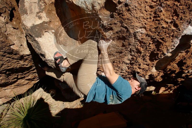 Bouldering in Hueco Tanks on 11/10/2018 with Blue Lizard Climbing and Yoga

Filename: SRM_20181110_1525210.jpg
Aperture: f/8.0
Shutter Speed: 1/500
Body: Canon EOS-1D Mark II
Lens: Canon EF 16-35mm f/2.8 L