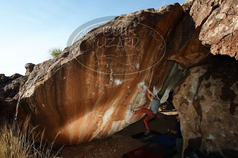 Bouldering in Hueco Tanks on 11/10/2018 with Blue Lizard Climbing and Yoga

Filename: SRM_20181110_1618250.jpg
Aperture: f/8.0
Shutter Speed: 1/250
Body: Canon EOS-1D Mark II
Lens: Canon EF 16-35mm f/2.8 L