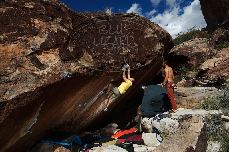 Bouldering in Hueco Tanks on 11/11/2018 with Blue Lizard Climbing and Yoga

Filename: SRM_20181111_1349390.jpg
Aperture: f/8.0
Shutter Speed: 1/250
Body: Canon EOS-1D Mark II
Lens: Canon EF 16-35mm f/2.8 L