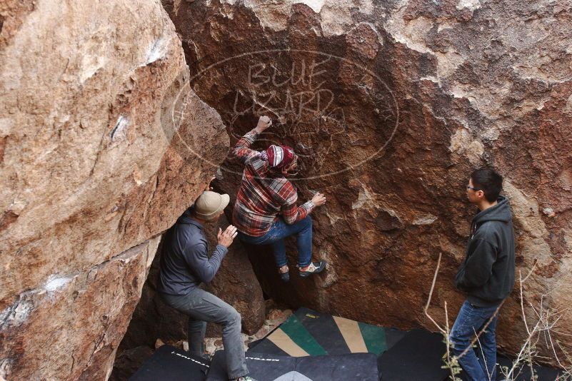 Bouldering in Hueco Tanks on 11/24/2018 with Blue Lizard Climbing and Yoga

Filename: SRM_20181124_1046140.jpg
Aperture: f/4.5
Shutter Speed: 1/250
Body: Canon EOS-1D Mark II
Lens: Canon EF 16-35mm f/2.8 L