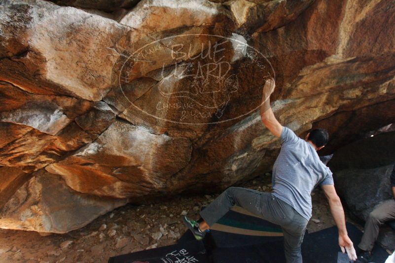 Bouldering in Hueco Tanks on 11/24/2018 with Blue Lizard Climbing and Yoga

Filename: SRM_20181124_1128043.jpg
Aperture: f/4.5
Shutter Speed: 1/250
Body: Canon EOS-1D Mark II
Lens: Canon EF 16-35mm f/2.8 L