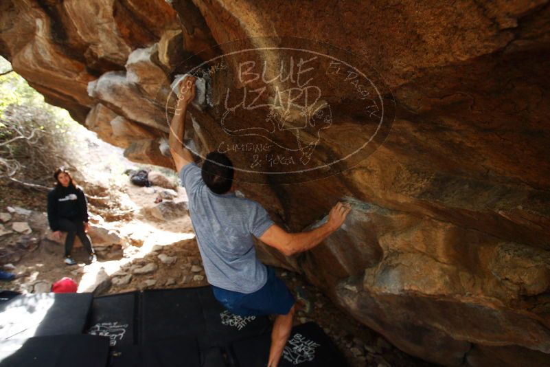 Bouldering in Hueco Tanks on 11/24/2018 with Blue Lizard Climbing and Yoga

Filename: SRM_20181124_1158490.jpg
Aperture: f/4.5
Shutter Speed: 1/250
Body: Canon EOS-1D Mark II
Lens: Canon EF 16-35mm f/2.8 L