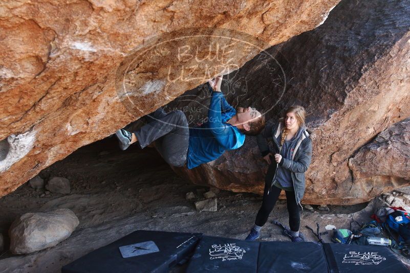 Bouldering in Hueco Tanks on 11/24/2018 with Blue Lizard Climbing and Yoga

Filename: SRM_20181124_1314460.jpg
Aperture: f/5.0
Shutter Speed: 1/250
Body: Canon EOS-1D Mark II
Lens: Canon EF 16-35mm f/2.8 L